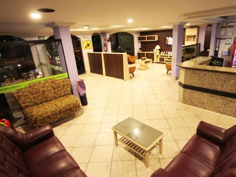 פוז דו איגואסו Hotel Tres Fronteiras מראה חיצוני תמונה