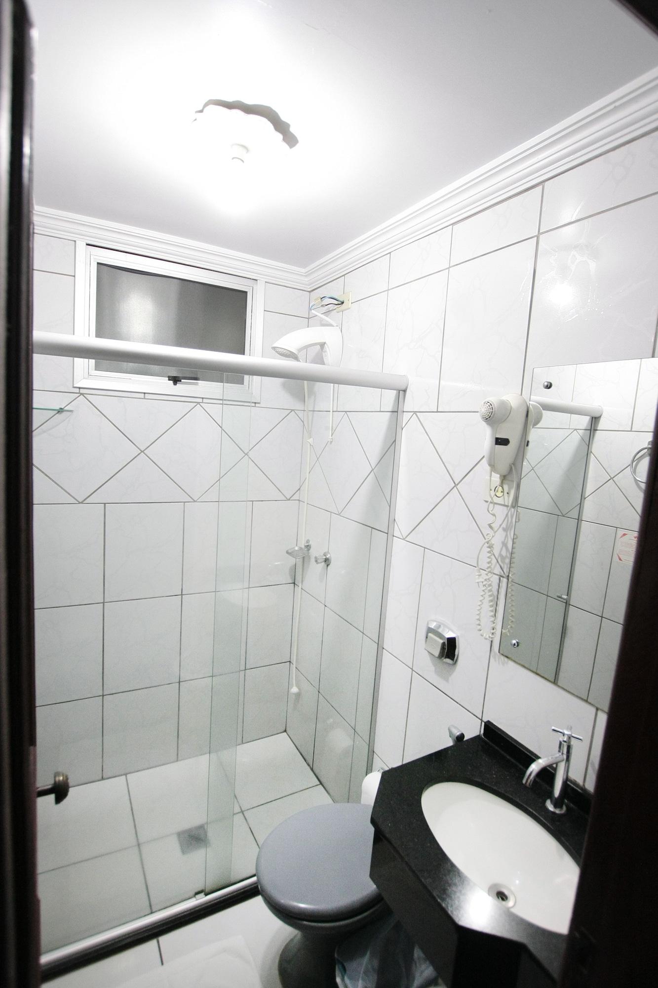 פוז דו איגואסו Hotel Tres Fronteiras מראה חיצוני תמונה
