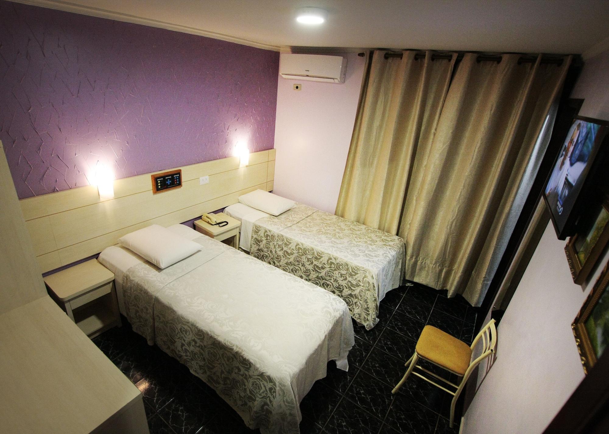 פוז דו איגואסו Hotel Tres Fronteiras מראה חיצוני תמונה