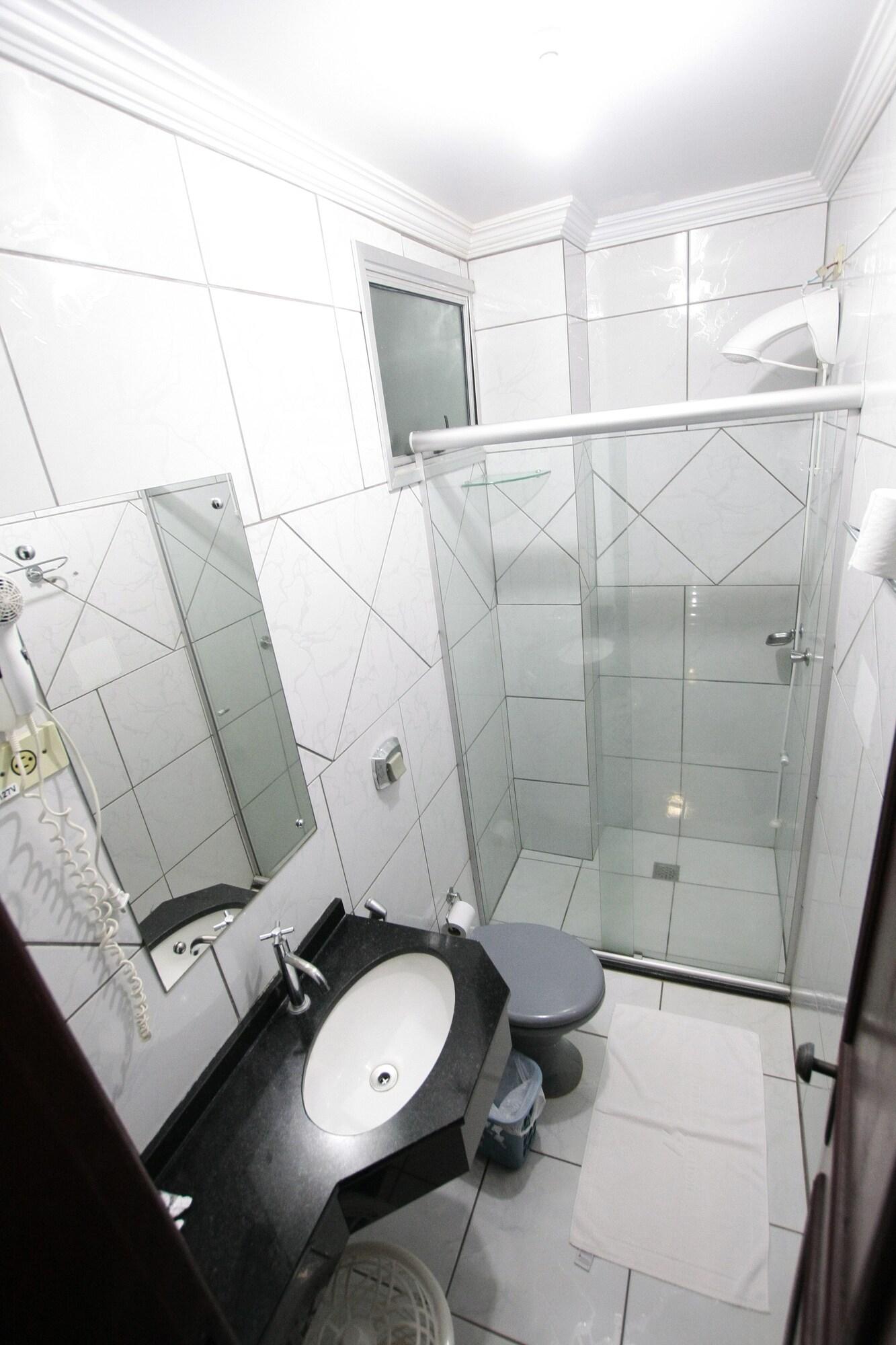 פוז דו איגואסו Hotel Tres Fronteiras מראה חיצוני תמונה