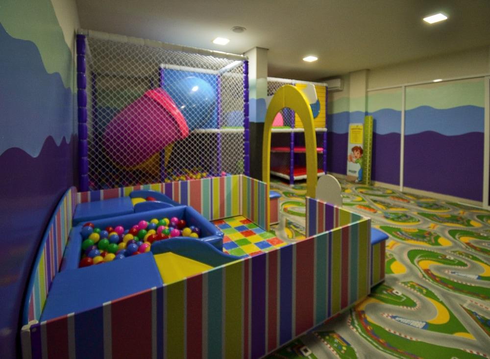 פוז דו איגואסו Hotel Tres Fronteiras מראה חיצוני תמונה