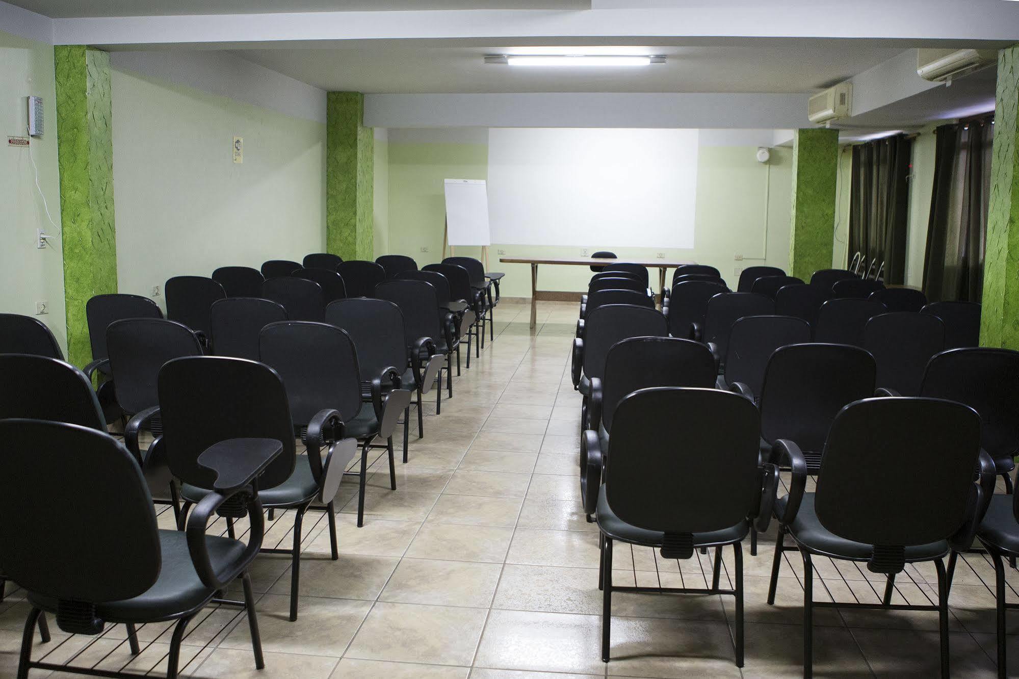 פוז דו איגואסו Hotel Tres Fronteiras מראה חיצוני תמונה